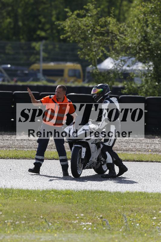/22 06.06.2025 DISCOVER the BIKE ADR/Race 3 rot/77